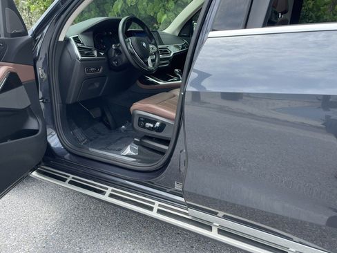 Used 2019 BMW X7 xDrive50i w/ Premium Package AWD/4WD image 33