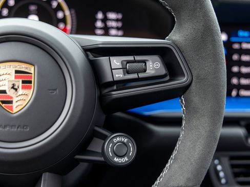 Certified 2026 Porsche 911 GT3 image 37