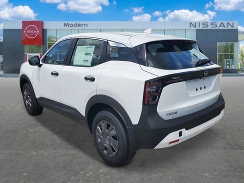 New 2026 Nissan Kicks S FWD image 4