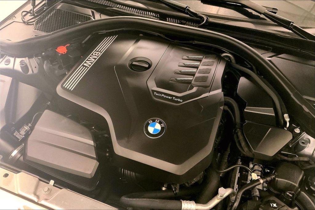 Certified 2025 BMW 230i xDrive Coupe w/ Premium Package AWD/4WD image 31