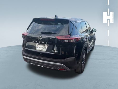 Used 2023 Nissan Rogue SL w/ SL Premium Package image 3