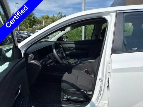 Certified 2025 Hyundai Tucson SE AWD/4WD image 11