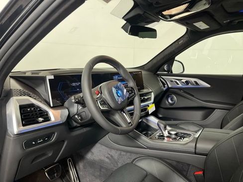 New 2026 BMW XM Label Red image 9