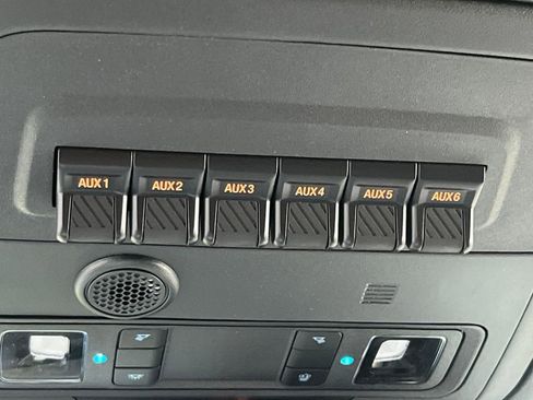 New 2025 Ford Bronco Badlands w/ Sasquatch Package image 20