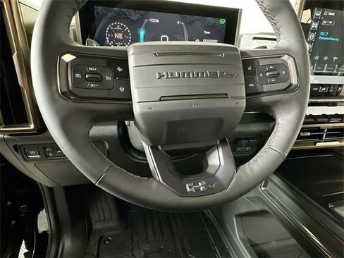New 2024 GMC Hummer EV 2X w/ Extreme Off-Road Package image 14