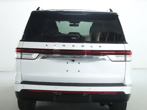 Used 2024 Lincoln Navigator Black Label AWD/4WD image 43