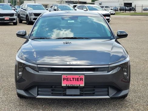 New 2026 Kia K4 EX FWD image 2