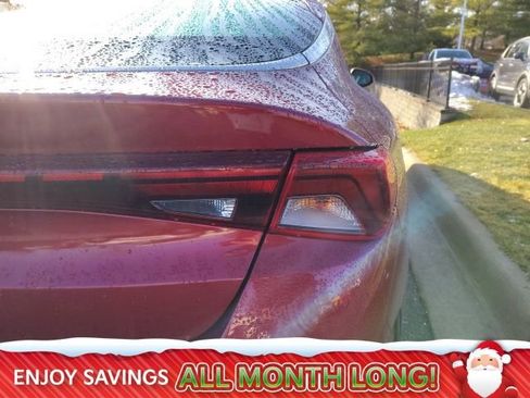 Used 2021 Kia K5 LX image 10