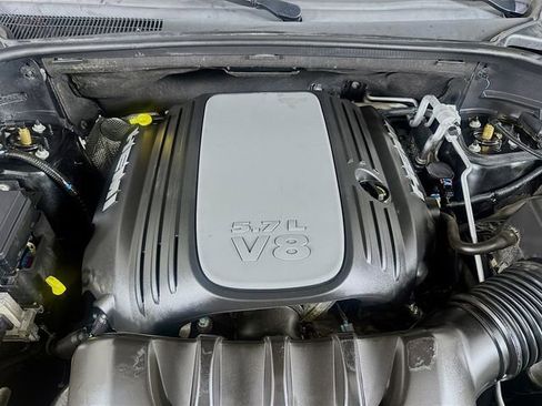 Used 2011 Jeep Grand Cherokee Overland AWD/4WD image 36