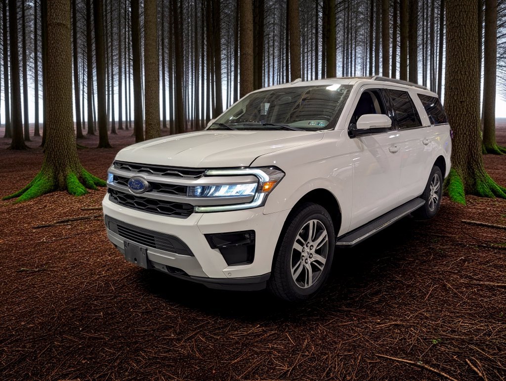 Used 2023 Ford Expedition Max XLT AWD/4WD image 1