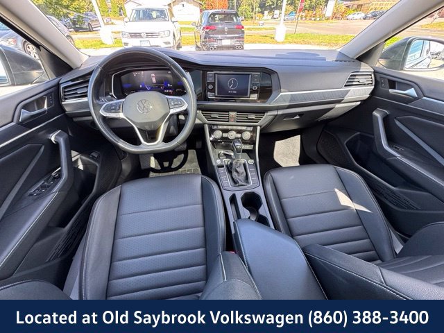 Certified 2024 Volkswagen Jetta SE FWD image 12