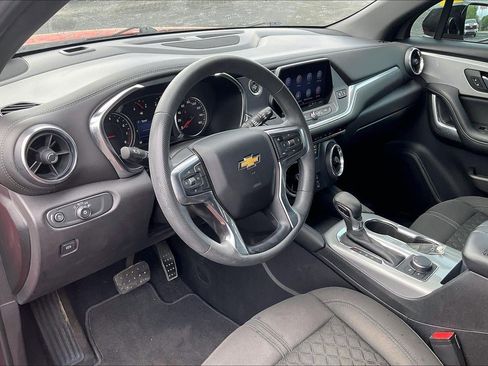 Used 2021 Chevrolet Blazer LT FWD image 14