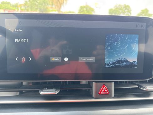 Used 2026 Kia Carnival FWD image 12