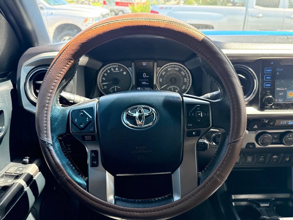 Used 2016 Toyota Tacoma Limited w/ Towing Package RWD image 14