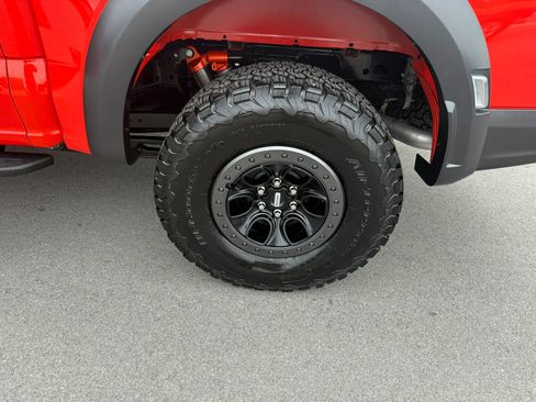 Used 2022 Ford F150 Raptor w/ Equipment Group 801A High AWD/4WD image 23
