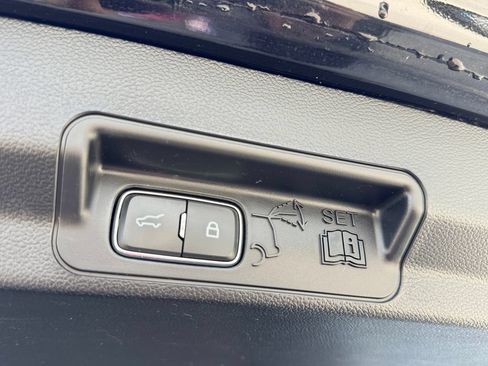 Used 2023 Ford Explorer XLT w/ Equipment Group 202A AWD/4WD image 35