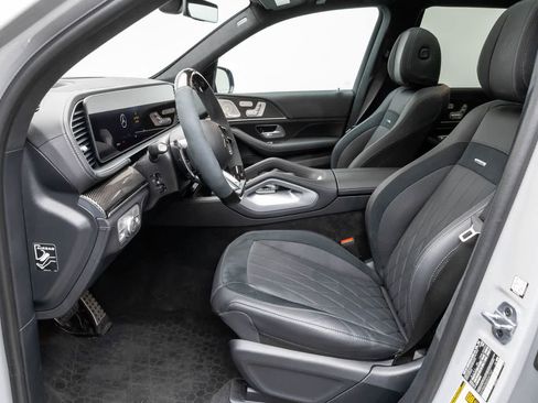 Used 2025 Mercedes-Benz GLE 63 AMG S image 10