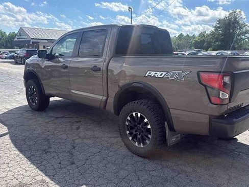Used 2021 Nissan Titan PRO-4X w/ Pro-4x Convenience Package AWD/4WD image 7