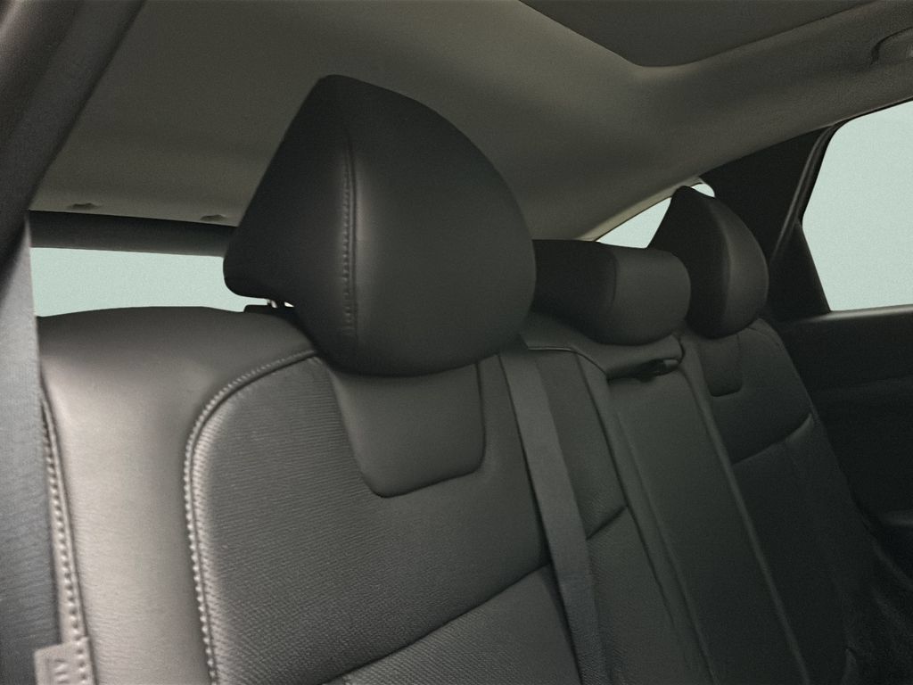New 2026 Hyundai Tucson Limited AWD/4WD image 16