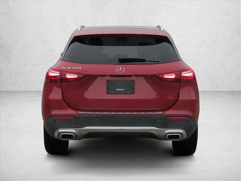 Certified 2025 Mercedes-Benz GLA 250 image 6