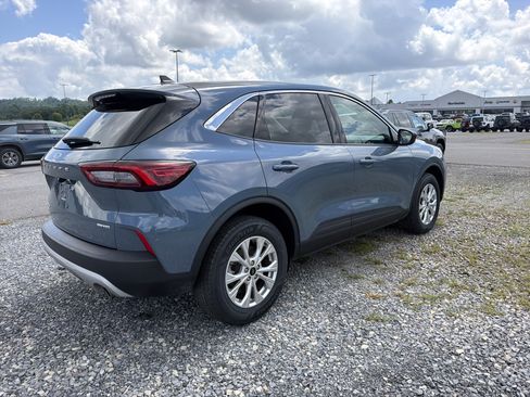 Used 2024 Ford Escape Active AWD/4WD image 4