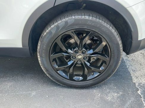 Used 2016 Land Rover Discovery Sport HSE Luxury image 8