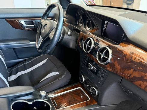 Used 2013 Mercedes-Benz GLK 350 4MATIC image 23