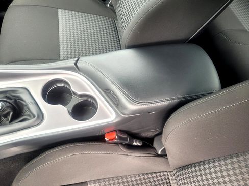 Used 2022 Dodge Challenger R/T Scat Pack image 25