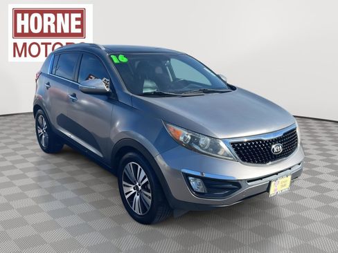 Used 2016 Kia Sportage EX w/ EX Premium Package image 3