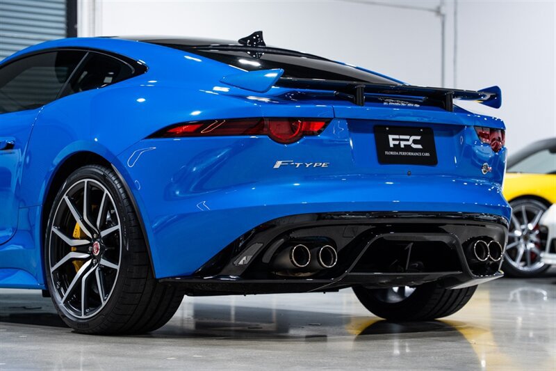 Used 2018 Jaguar F-TYPE SVR AWD/4WD image 14