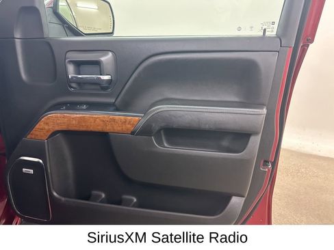 Used 2018 Chevrolet Silverado 1500 High Country image 20