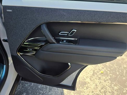 New 2026 Land Rover Range Rover Sport Dynamic SE AWD/4WD image 13