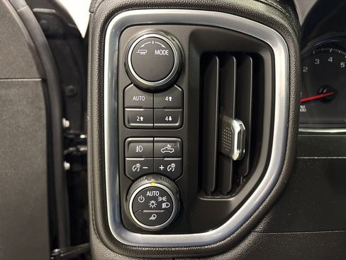 Used 2020 Chevrolet Silverado 1500 RST w/ Rally Edition image 26