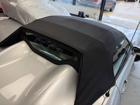 Used 2007 Pontiac Solstice GXP w/ Premium Package image 16