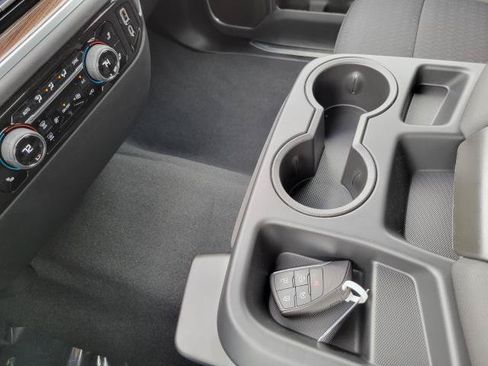 New 2026 Chevrolet Silverado 1500 RST w/ Z71 Off-Road Package AWD/4WD image 21