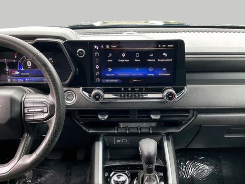 Used 2023 Chevrolet Colorado Trail Boss w/ Advanced Trailering Package AWD/4WD image 7