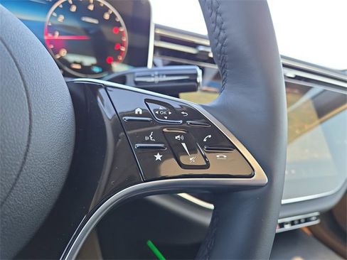 New 2026 Mercedes-Benz E 350 4MATIC Sedan image 16