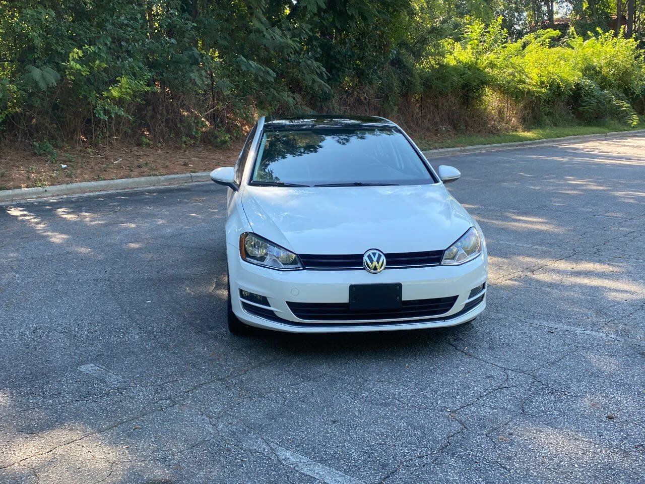 Used 2015 Volkswagen Golf SEL FWD image 2