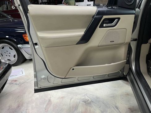 Used 2013 Land Rover LR2 AWD/4WD image 26