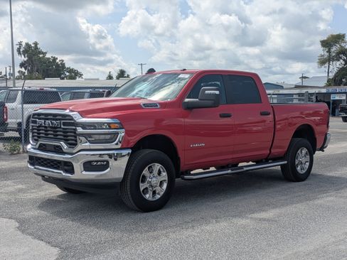 Used 2026 RAM 2500 Big Horn AWD/4WD image 8