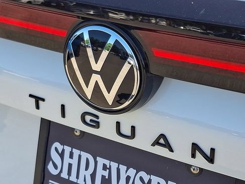 New 2026 Volkswagen Tiguan SE R-Line AWD/4WD image 12