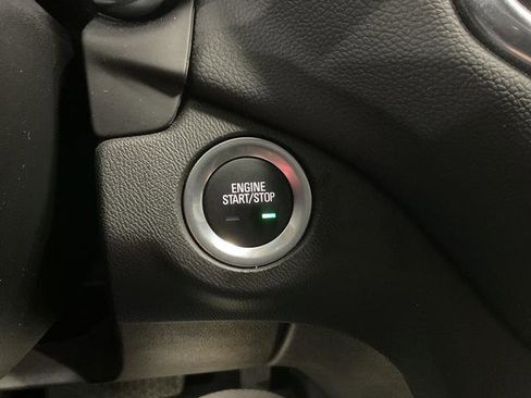 Used 2022 Chevrolet Equinox LT image 22