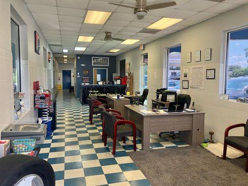 Used 2008 Volvo C70 T5 image 35