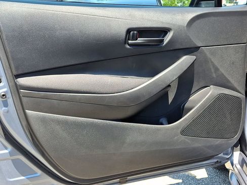 Used 2024 Toyota Corolla LE FWD image 16