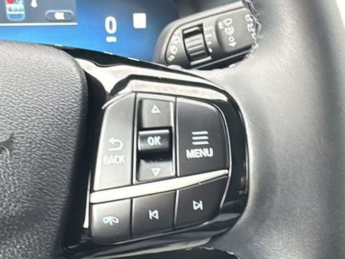 Certified 2023 Ford Escape Platinum image 21