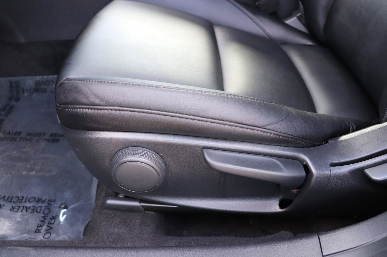 Used 2024 MAZDA MAZDA3 s FWD image 43