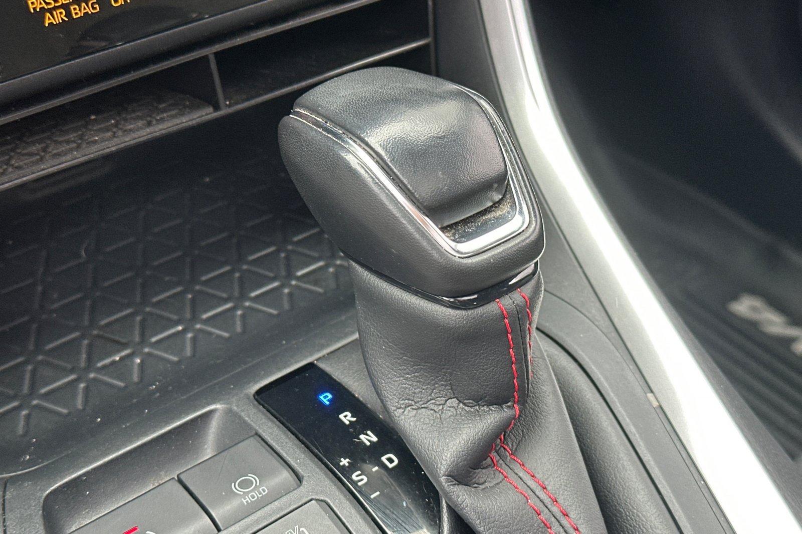 Used 2021 Toyota RAV4 SE w/ Weather & Moonroof Package AWD/4WD image 34