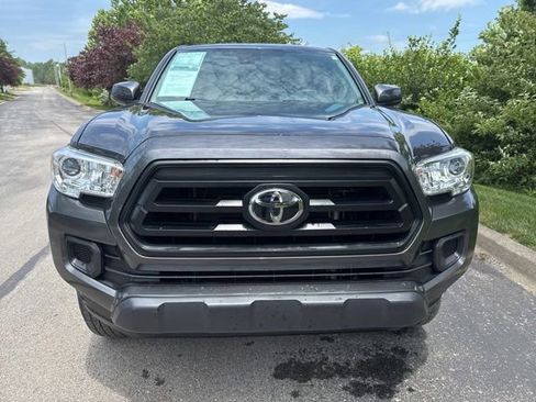 Used 2023 Toyota Tacoma SR AWD/4WD image 2