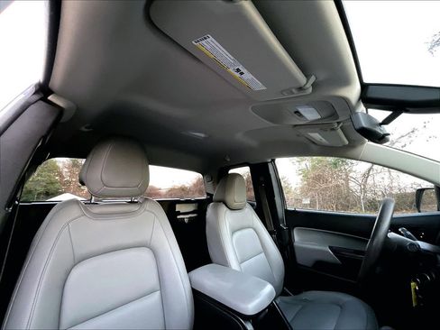 Certified 2018 Chevrolet Colorado W/T image 13