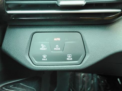 Used 2021 Volkswagen ID.4 Pro S w/ ID.4 Protection Package RWD image 37